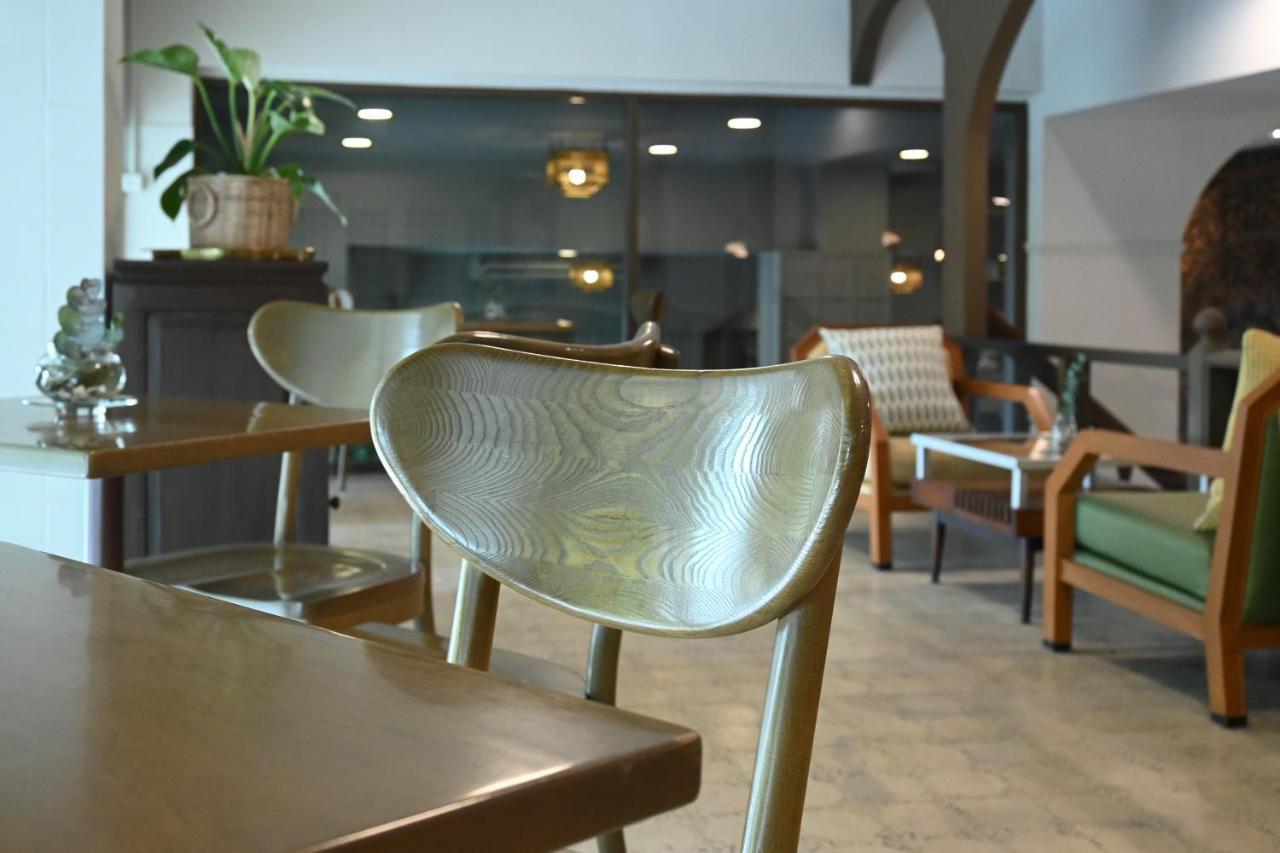 The Krungkasem Srikrung Hotel Бангкок Экстерьер фото