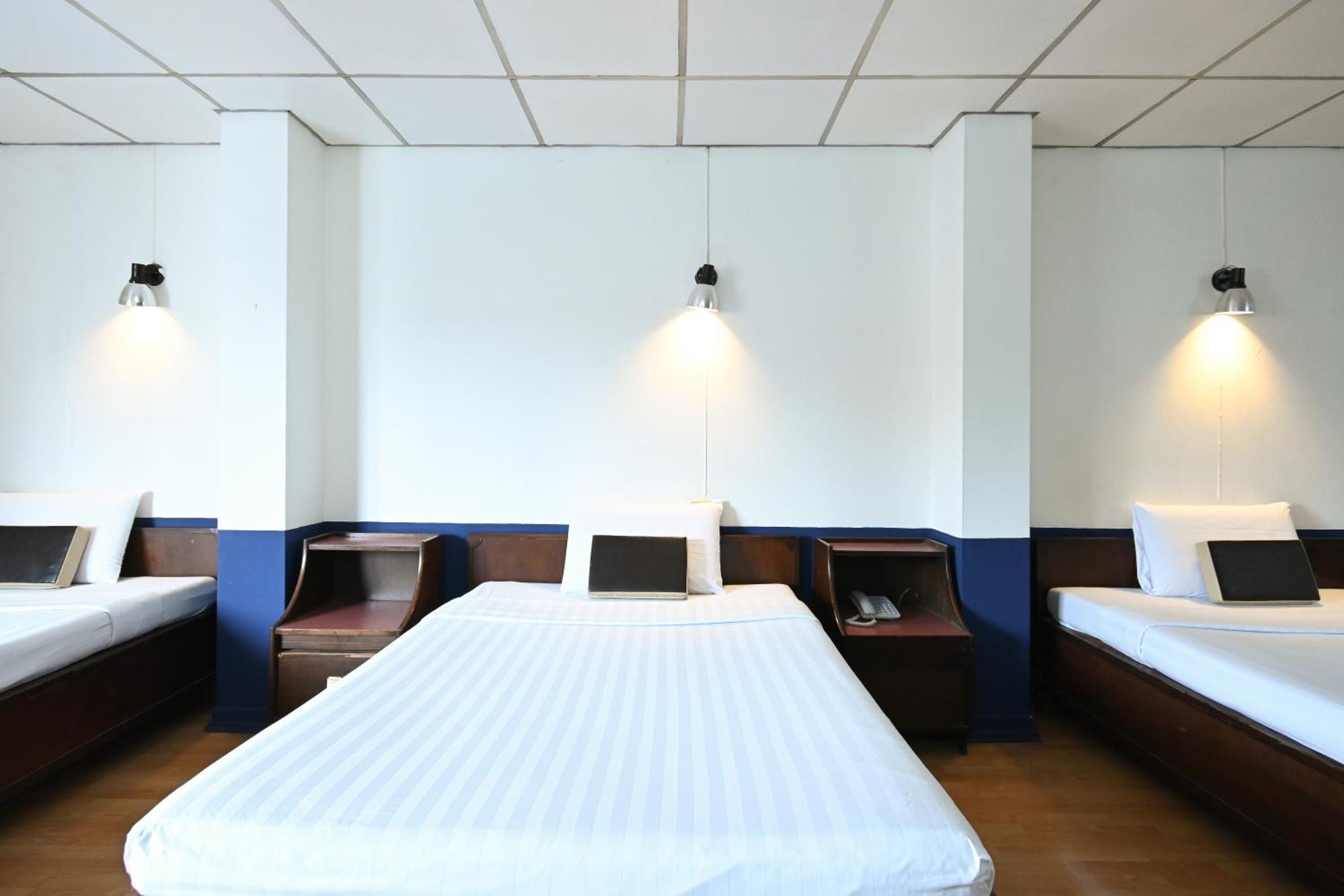 The Krungkasem Srikrung Hotel Бангкок Номер фото