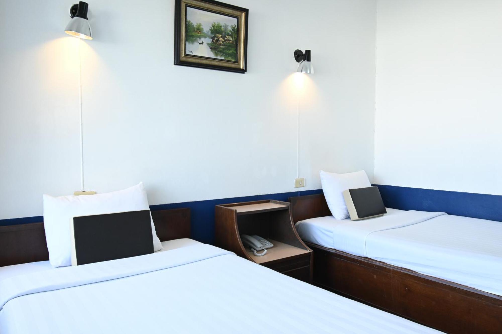 The Krungkasem Srikrung Hotel Бангкок Номер фото